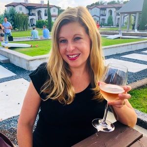 Meet your Posher, Posh